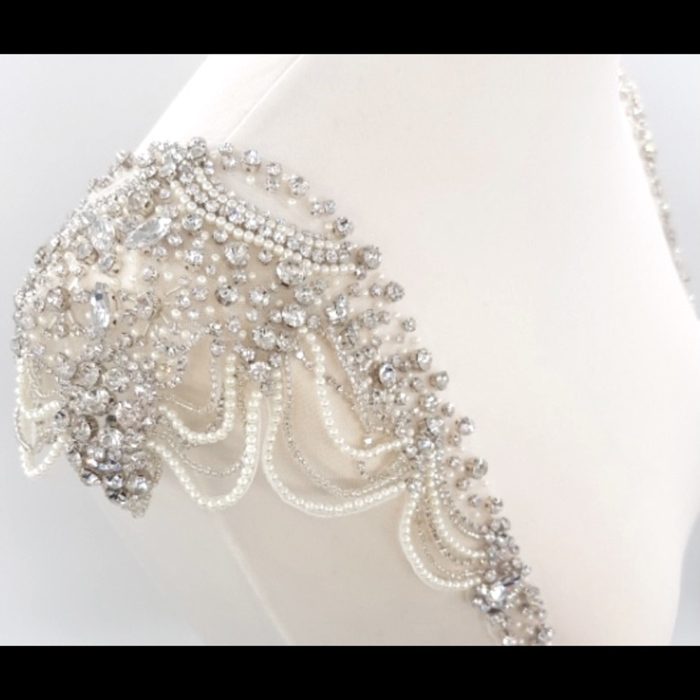 Bridal shoulder strap. Beaded and pearl draped.